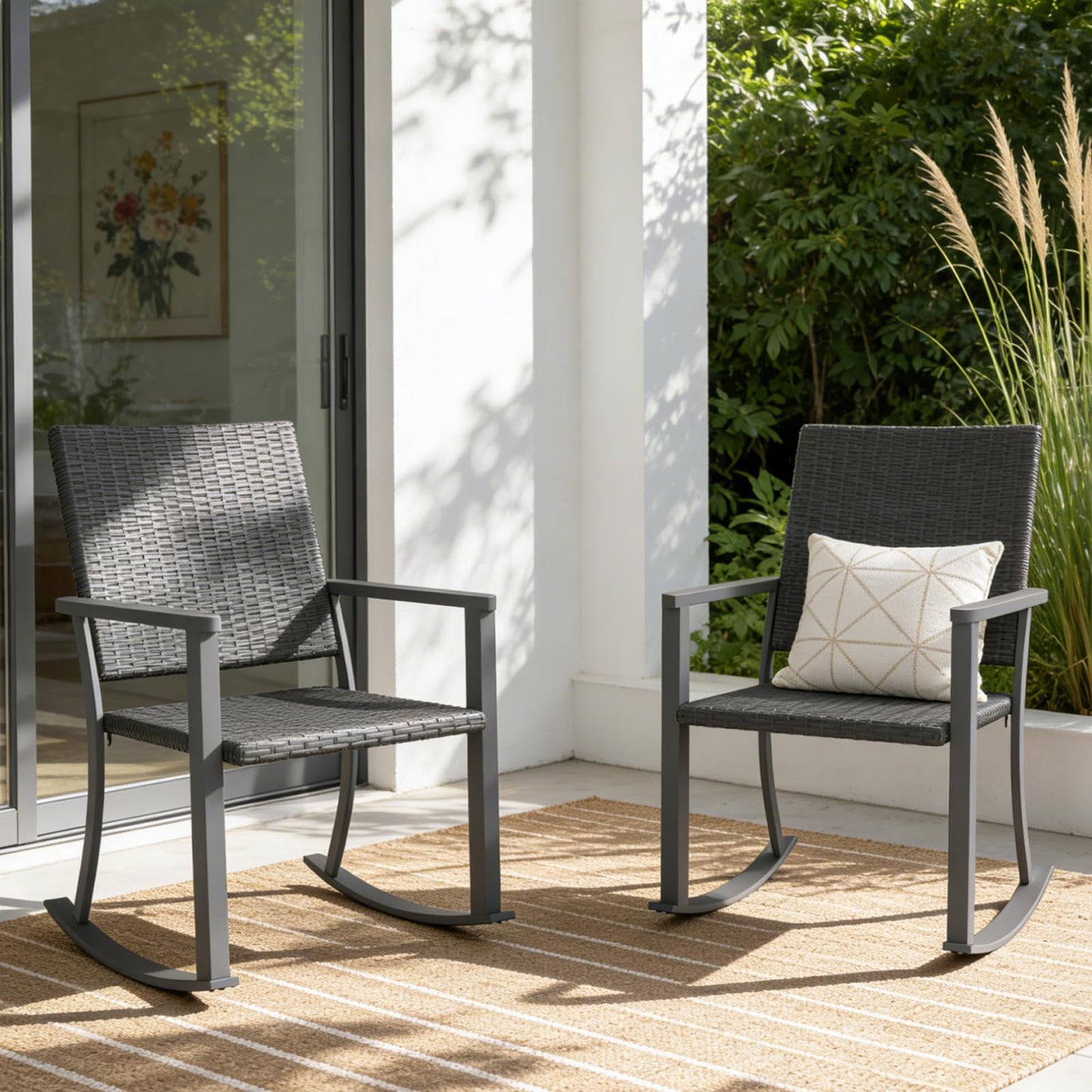 YODOLLA Outdoor Rattan Patio Chairs with Armrests and Metal Frame (1pcs)